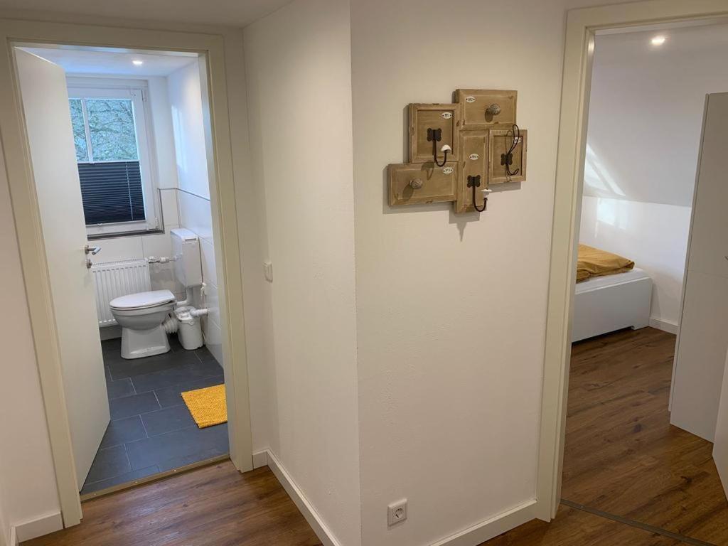 Berghaus 2 Komfortable Wohnungen Fuer Bis Zu 7 Personen - Familie - Wandern - E-Bike - Hunde - E-Ladesaeule - Wifi Schmallenberg Exterior photo