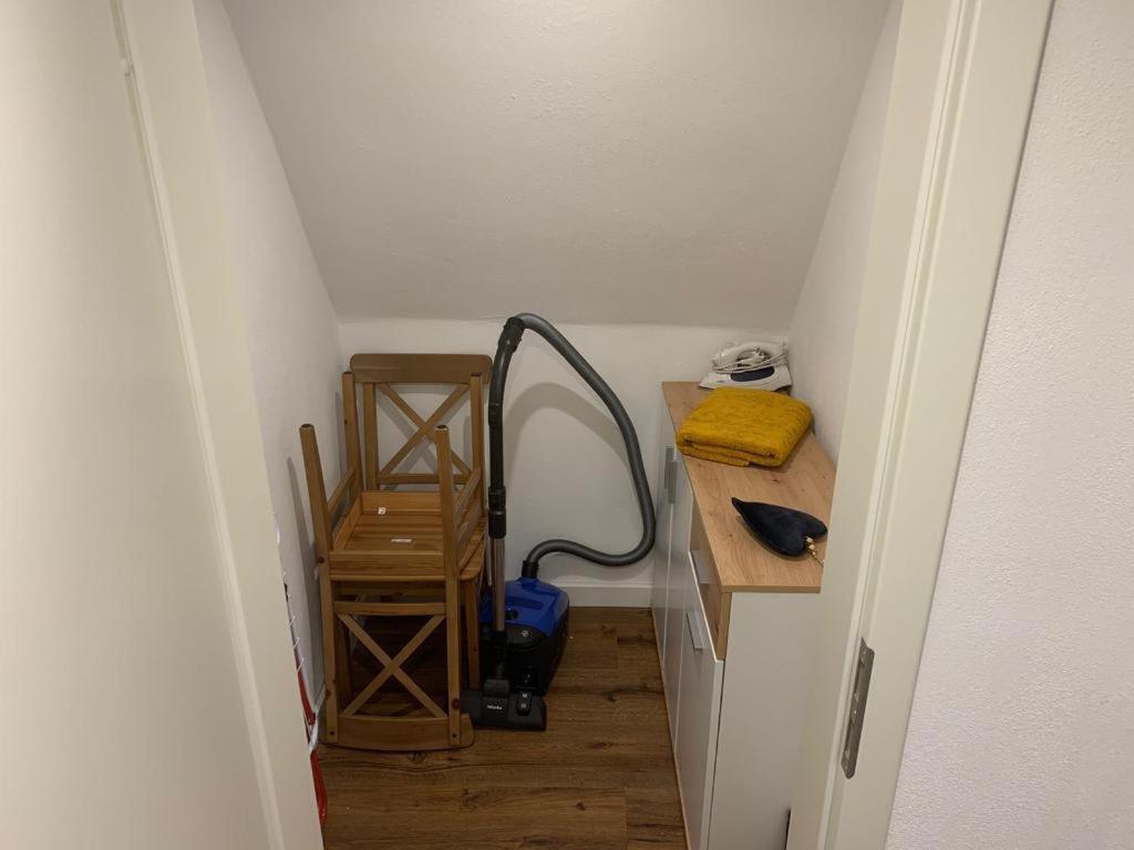 Berghaus 2 Komfortable Wohnungen Fuer Bis Zu 7 Personen - Familie - Wandern - E-Bike - Hunde - E-Ladesaeule - Wifi Schmallenberg Exterior photo
